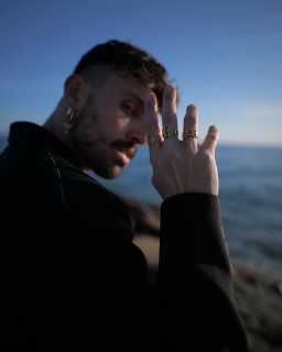 Il cosentino Aiello con la sua canzone "Ora" a Sanremo 2021