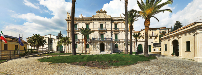 La maestosa e imponente Villa Rendano