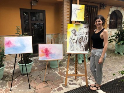 Maria Cristina De Pasquale, l'artista che ama emozionare