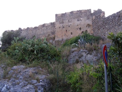 Il Castello di Scalea, la fortezza militare dei Normanni