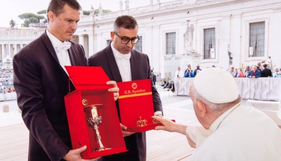 Il “brand GB Spadafora” in Vaticano per la benedizione di Papa Francesco